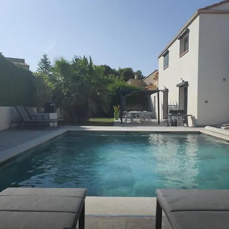 Elegance Villa *